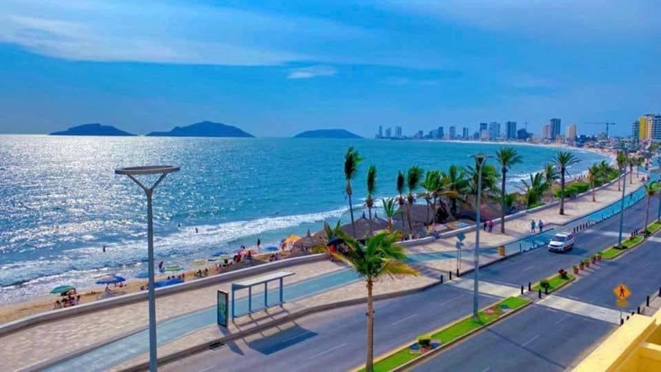 Casa Brisa Y Departamentos! A 3 Min La Playa&Malecon Βίλα Mazatlán Εξωτερικό φωτογραφία
